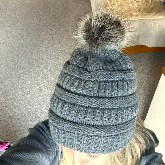 Grey beanie with Pom Pom. - Picture 2 of 2